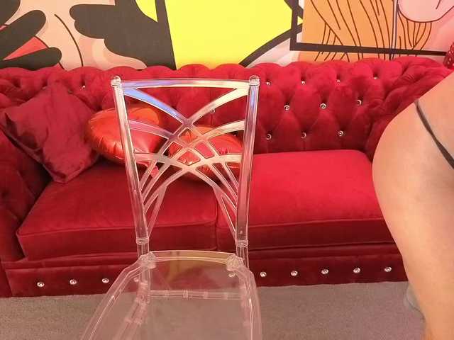 LunaLicks's BongaCams show and profile