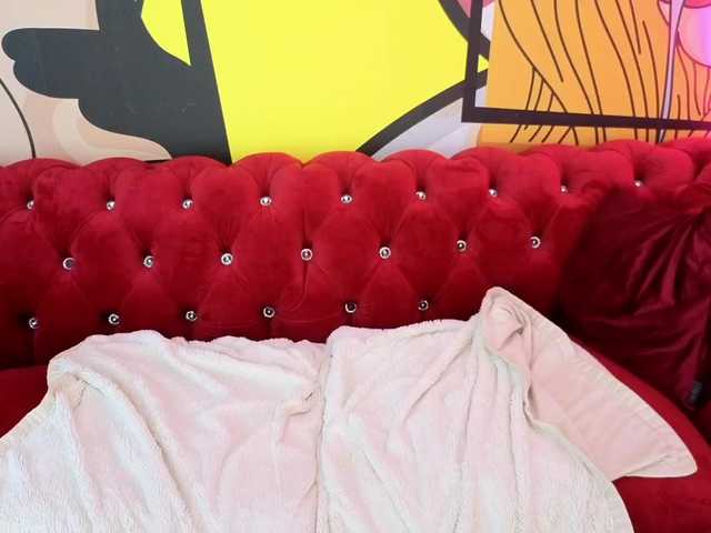 LunaLicks's BongaCams show and profile