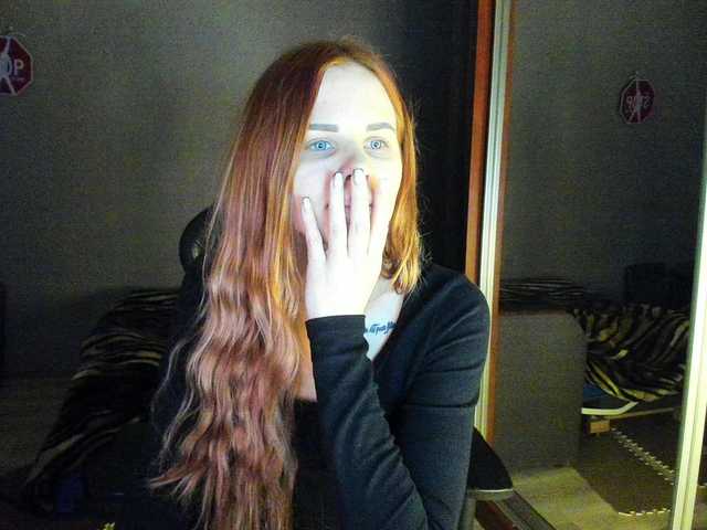 LunaLicks's BongaCams show and profile