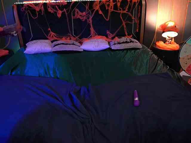 LunaLicks webcam