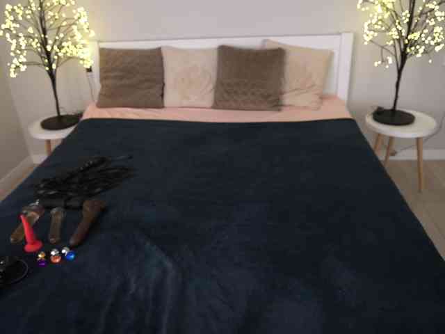 LunaLicks webcam