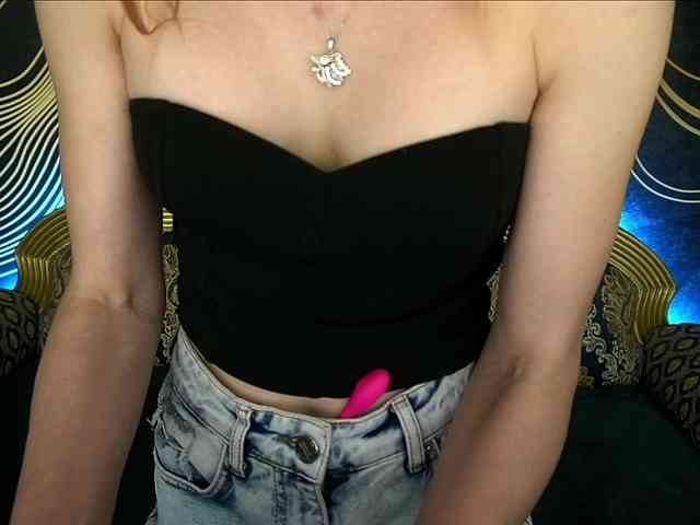 LunaLicks webcam