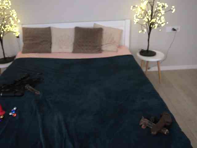 LunaLicks webcam