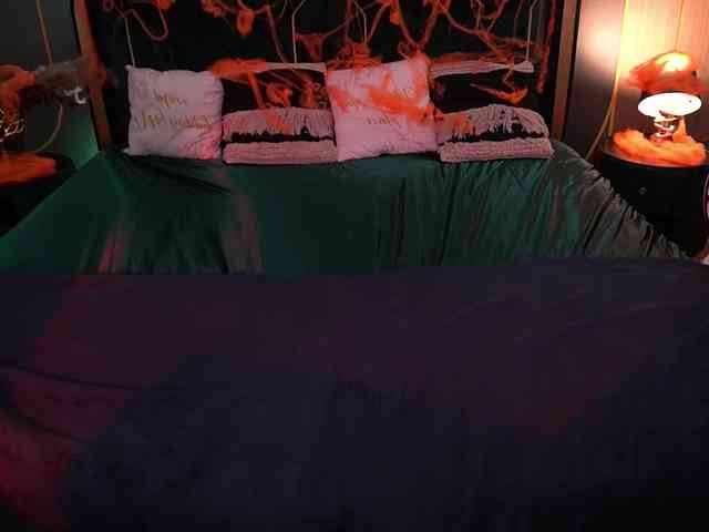 LunaLicks webcam