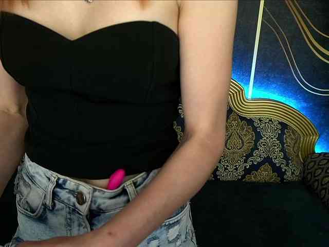 LunaLicks webcam