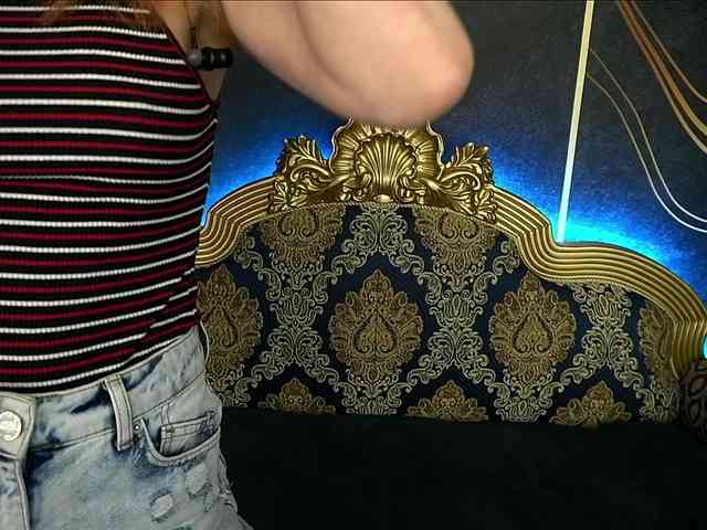 LunaLicks webcam