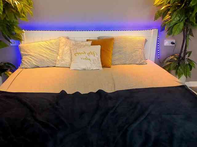 LunaLicks webcam