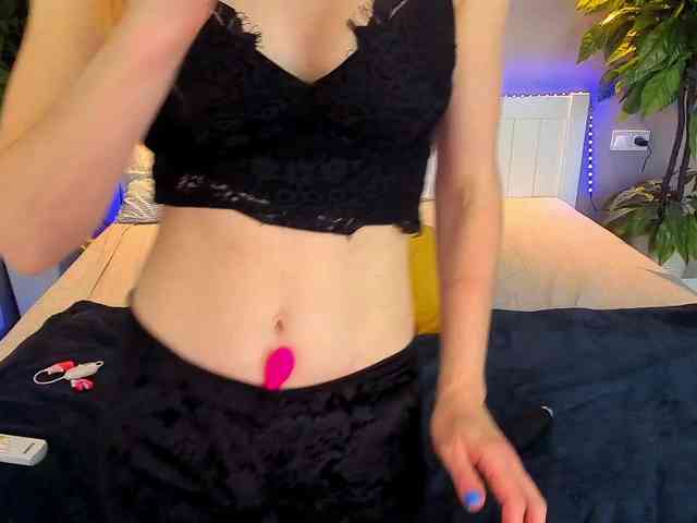 LunaLicks webcam