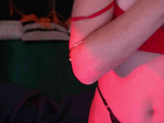 LunaLicks webcam