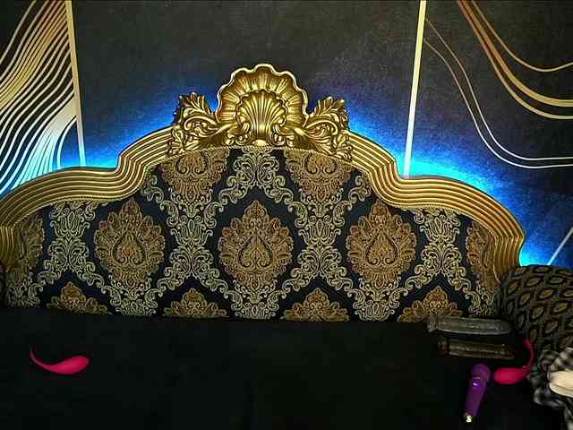 LunaLicks webcam