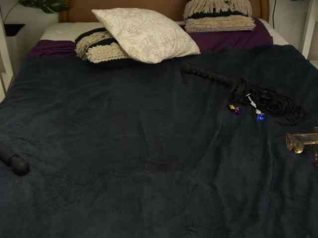 LunaLicks webcam