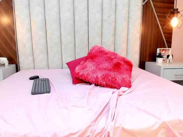 GabrielaRivera webcam