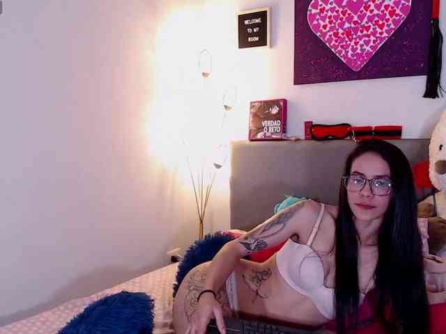 Ashley-amoret webcam