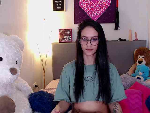 Ashley-amoret webcam