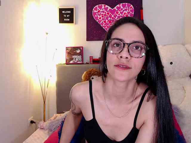 Ashley-amoret webcam