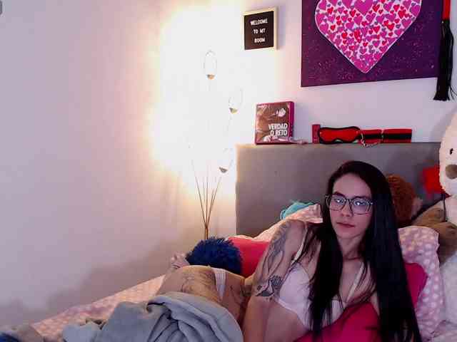 Ashley-amoret webcam