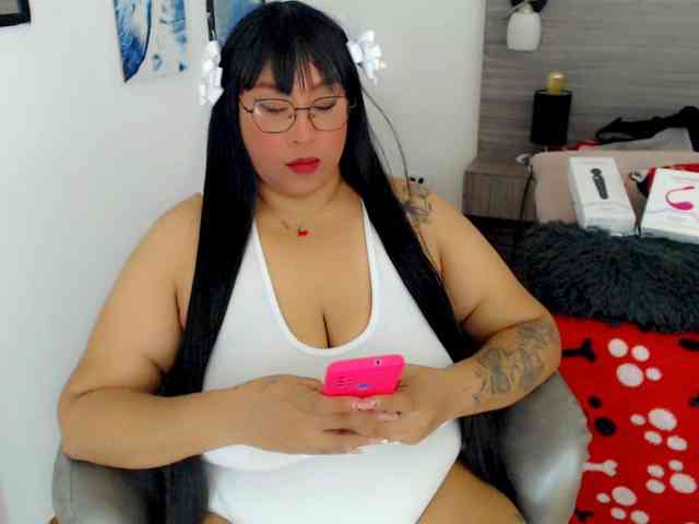 NatashaJhonson webcam