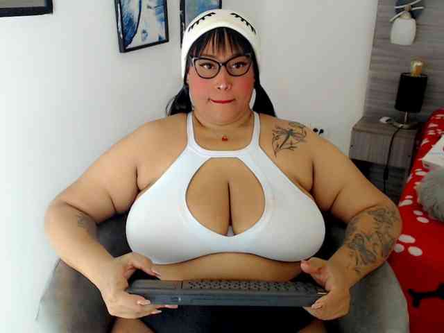 NatashaJhonson webcam