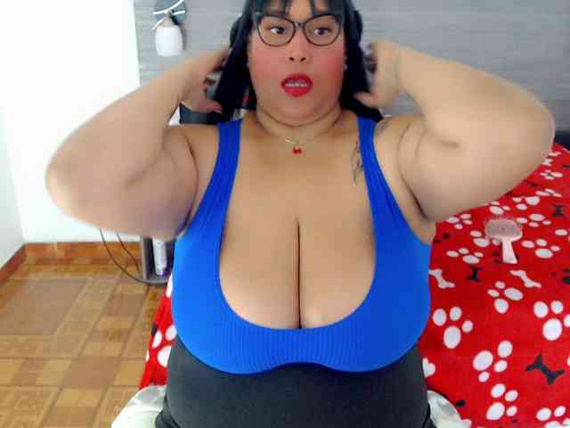 NatashaJhonson webcam