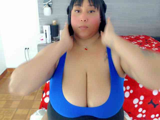 NatashaJhonson webcam