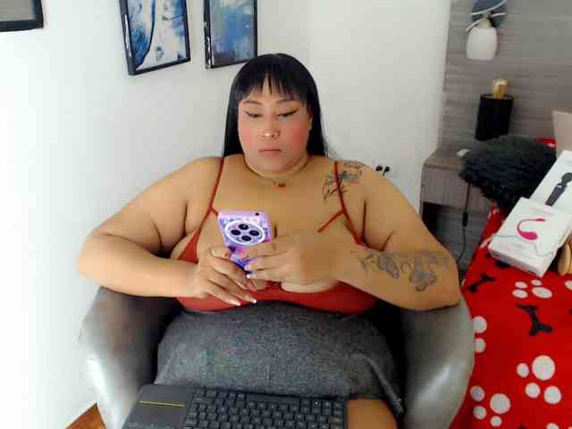 NatashaJhonson webcam