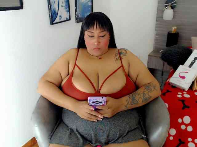 NatashaJhonson webcam