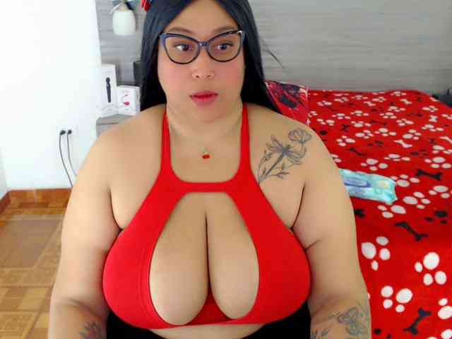 NatashaJhonson webcam
