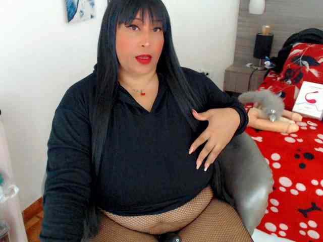 NatashaJhonson webcam