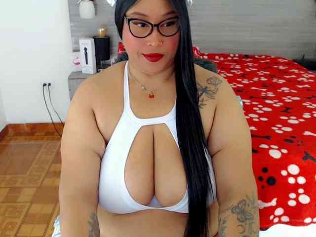NatashaJhonson webcam