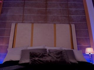 GretaVelvet Porn Show