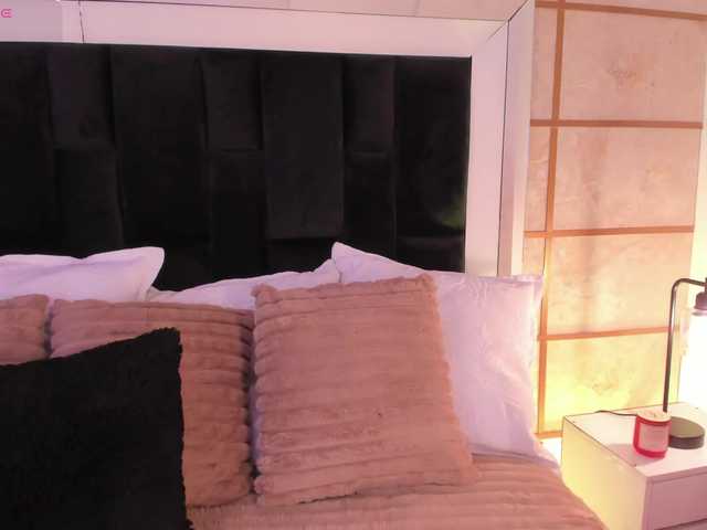 GretaVelvet's BongaCams show and profile