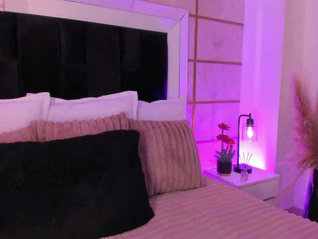 GretaVelvet's BongaCams show and profile