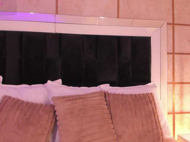 GretaVelvet's BongaCams show and profile