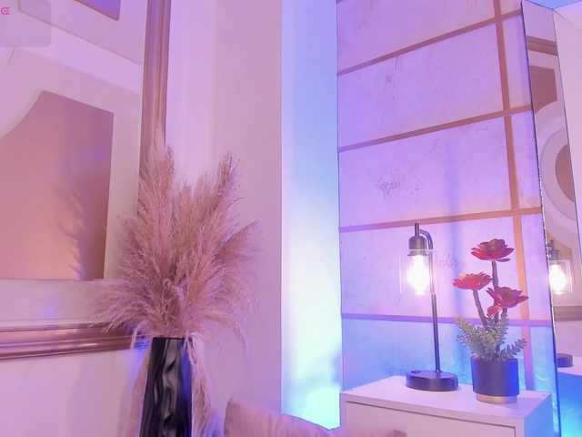 GretaVelvet's BongaCams show and profile