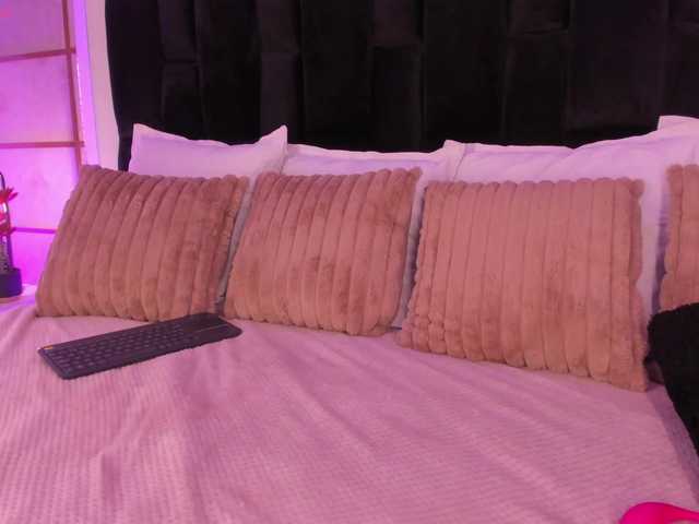 GretaVelvet's BongaCams show and profile