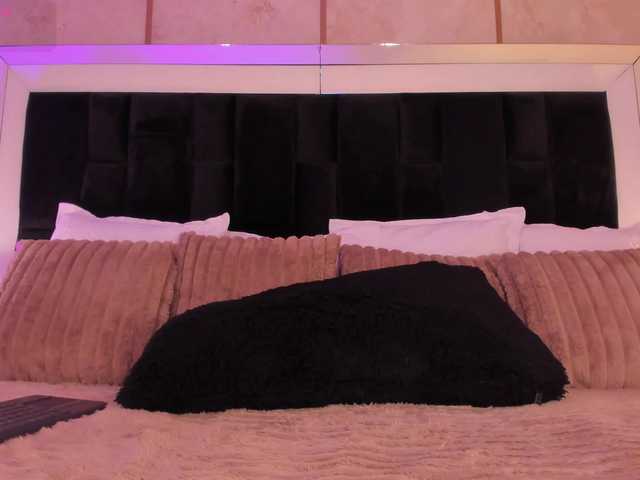 GretaVelvet's BongaCams show and profile