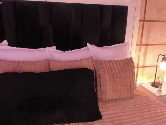 GretaVelvet's BongaCams show and profile