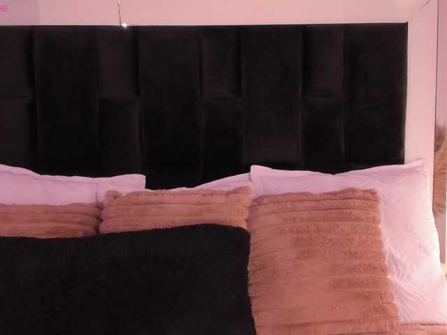 GretaVelvet's BongaCams show and profile