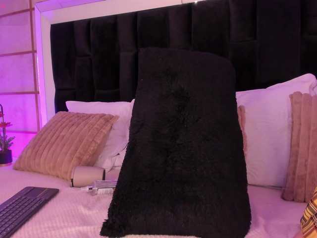 GretaVelvet's BongaCams show and profile