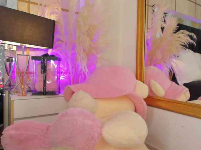 GretaVelvet webcam