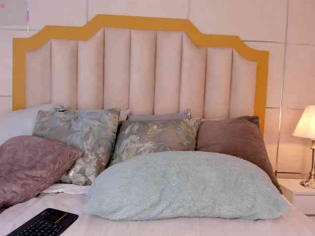 GretaVelvet webcam