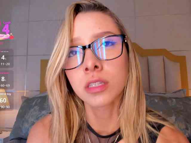 GretaVelvet webcam