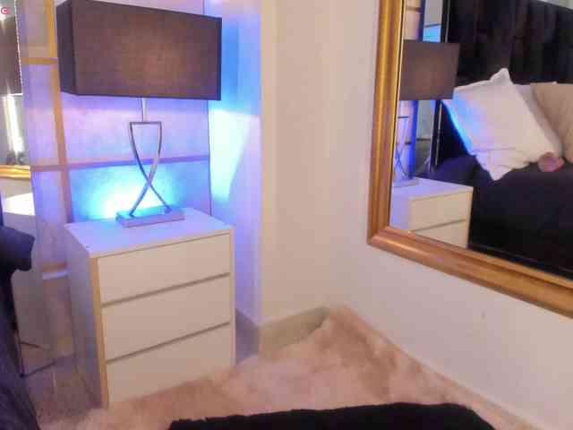 GretaVelvet webcam