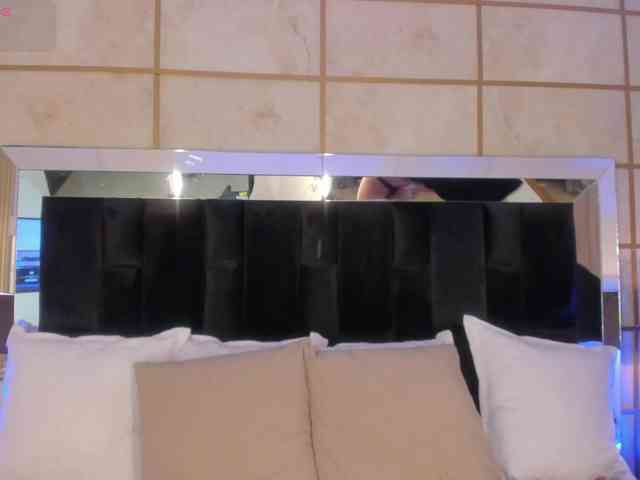 GretaVelvet webcam
