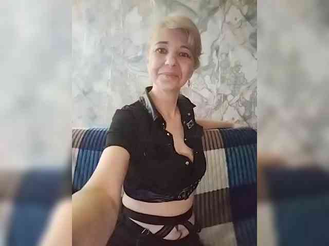 AsyaLorna webcam
