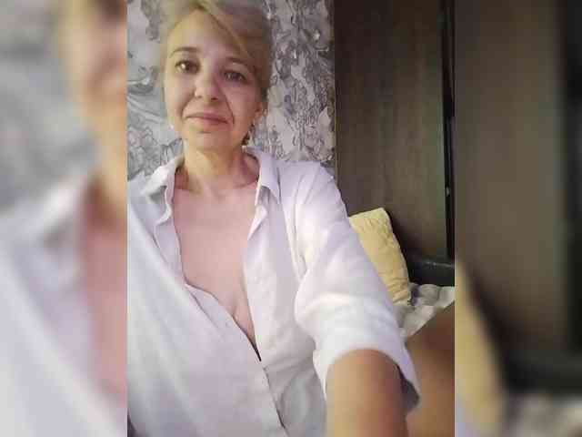 AsyaLorna webcam