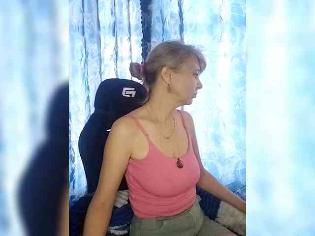 AsyaLorna