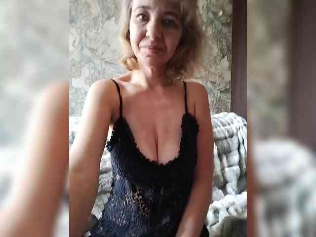 AsyaLorna webcam