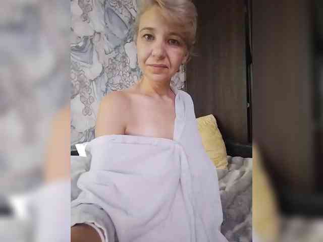 AsyaLorna webcam