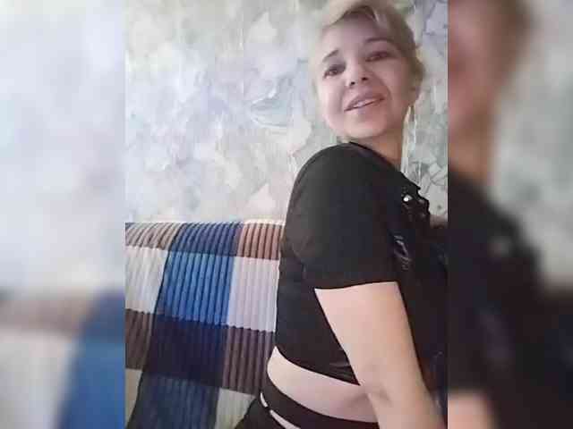 AsyaLorna webcam
